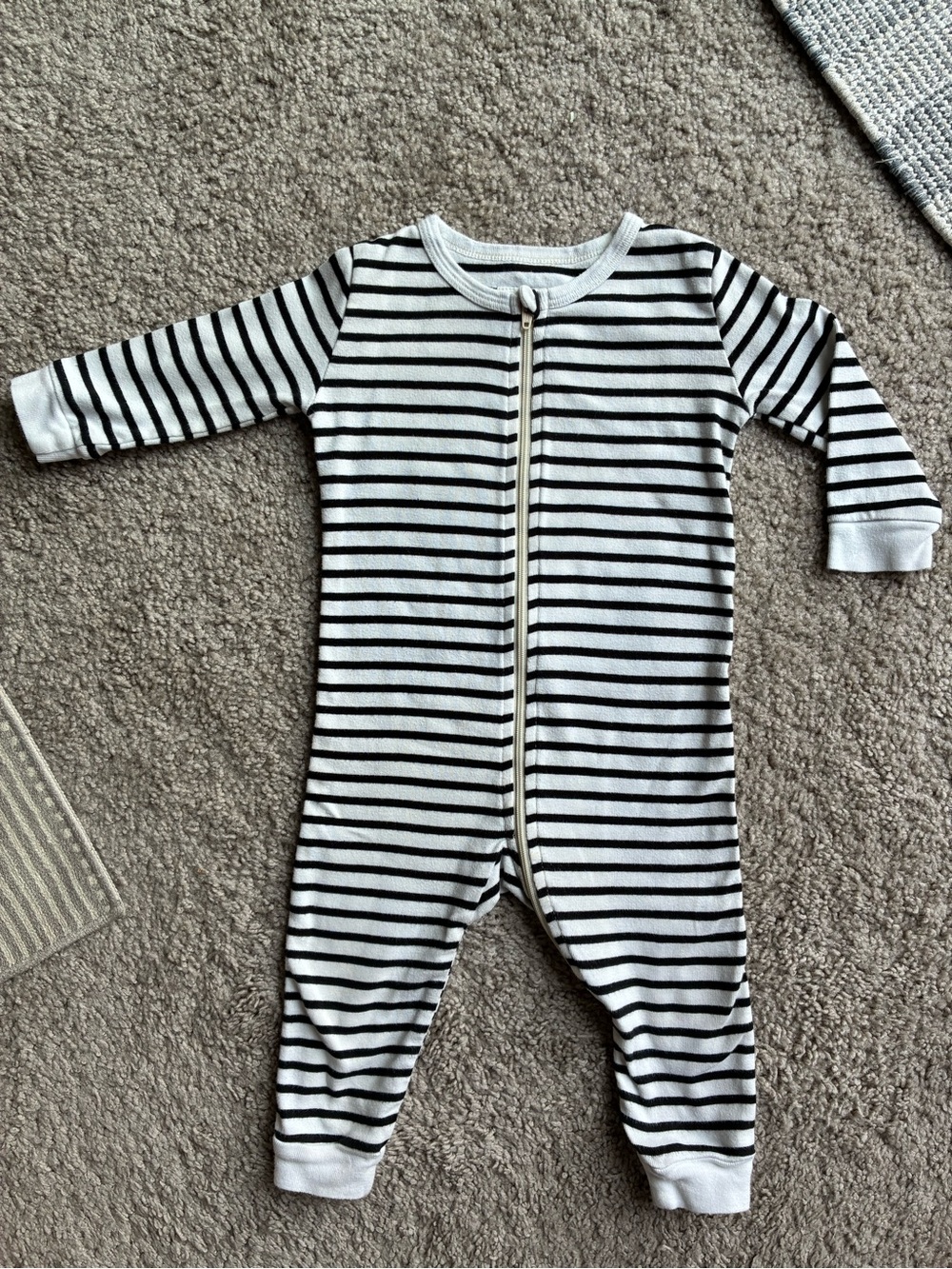 Mini Mioche Black & White Striped Zip-Front Kids Footie - Classic Comfort